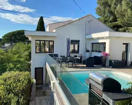 Vue *